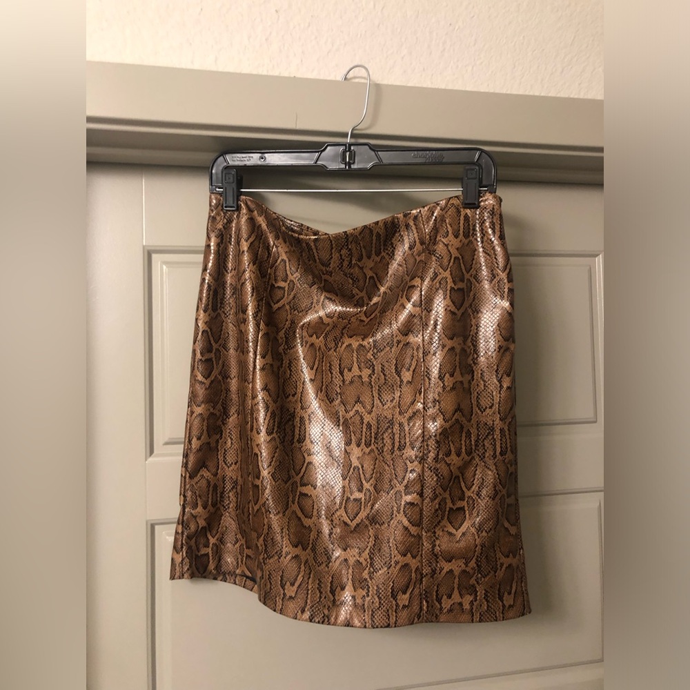 ZARA NWT Faux leather mini skirt